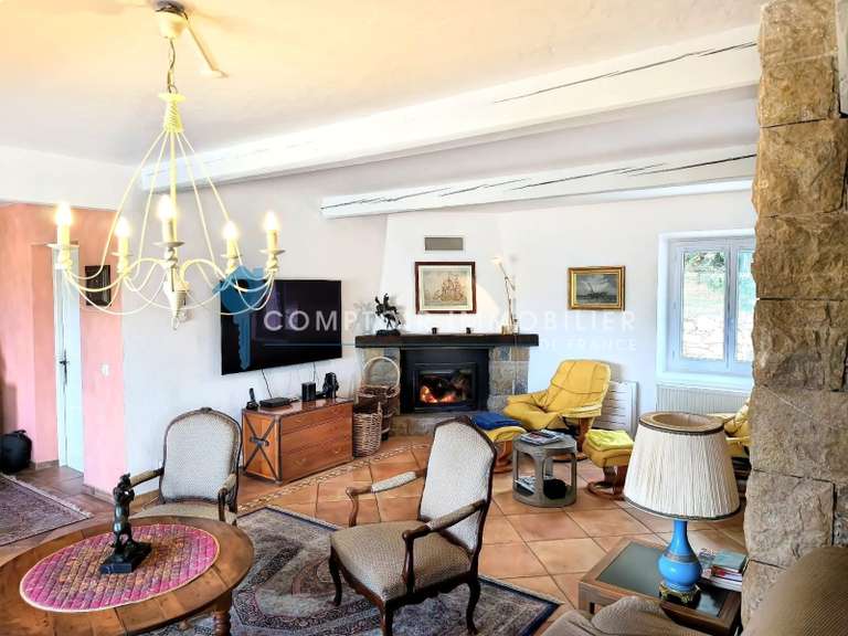 Maison Fréjus - 4 chambres - 200m²