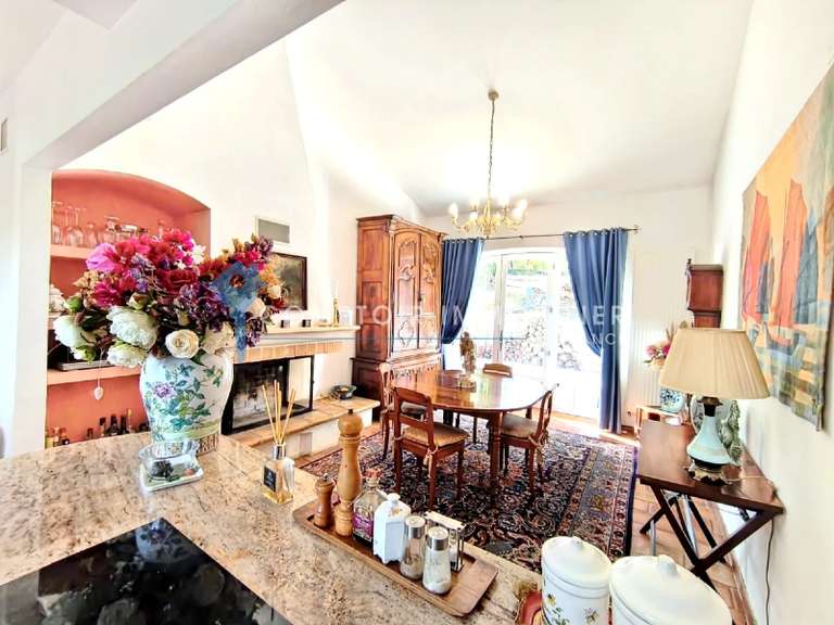 Maison Fréjus - 4 chambres - 200m²