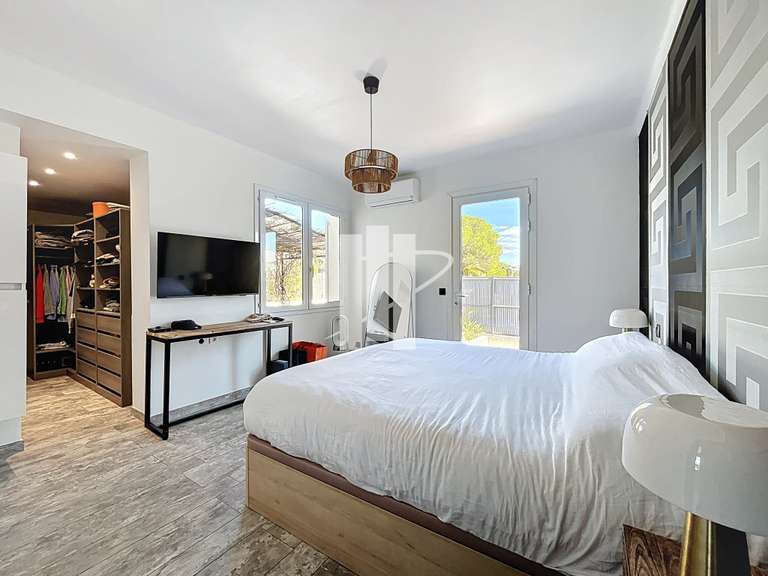 Maison Fréjus - 3 chambres - 99m²