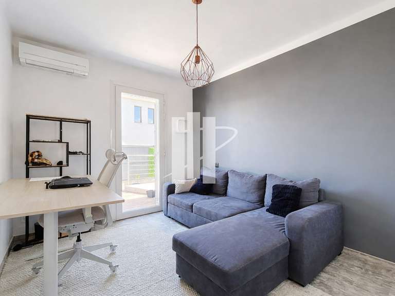 Maison Fréjus - 3 chambres - 99m²