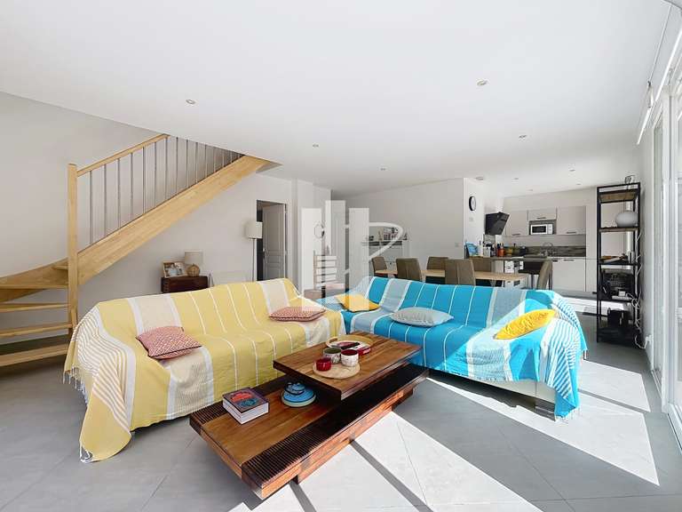 Maison Fréjus - 3 chambres - 87m²