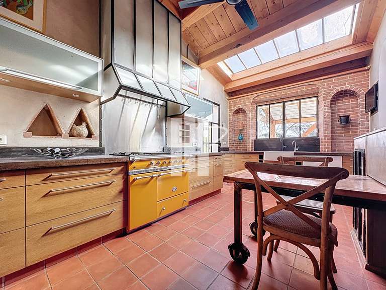 Maison Fréjus - 4 chambres - 196m²