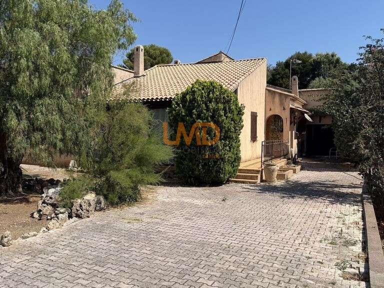 Maison Fréjus - 3 chambres - 106m²