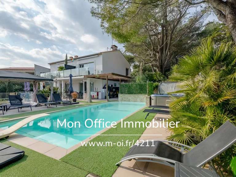 House with Sea view Fréjus - 9 bedrooms - 308m²