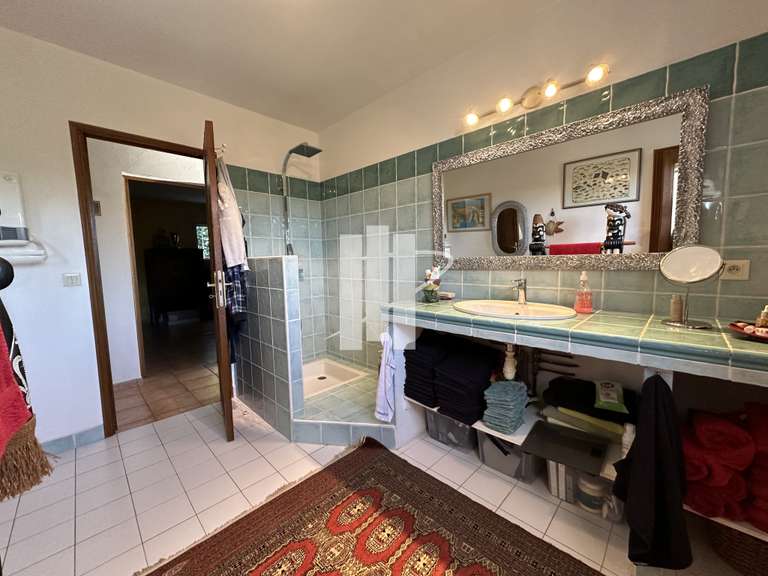 Villa Fréjus - 3 bedrooms - 180m²