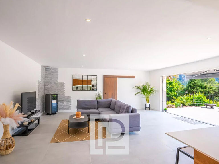 Villa Fréjus - 4 bedrooms - 150m²