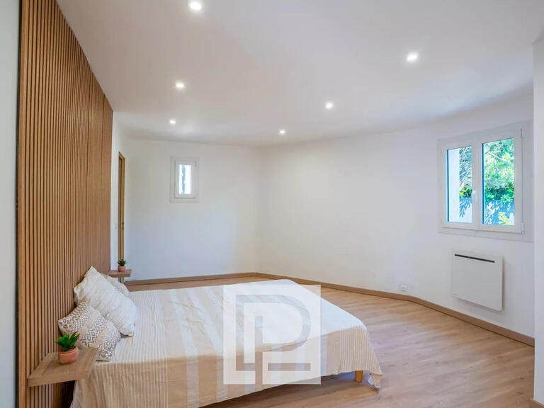 Villa Fréjus - 4 bedrooms - 150m²