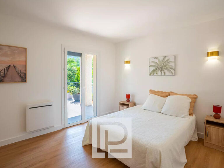 Villa Fréjus - 4 bedrooms - 150m²