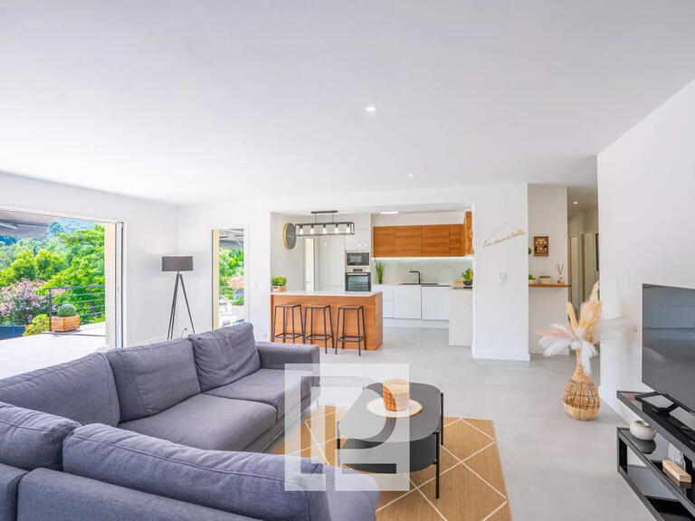 Villa Fréjus - 4 bedrooms - 150m²
