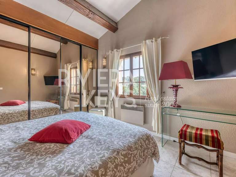 Villa Fréjus - 240m²