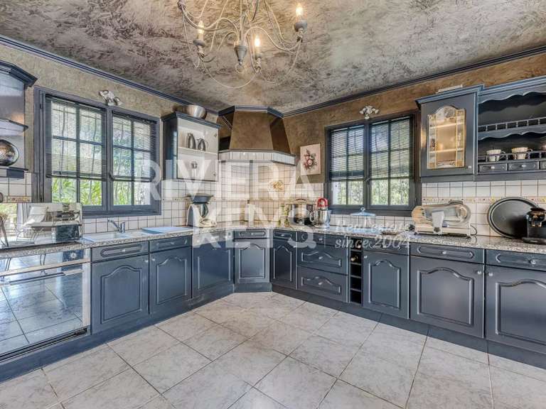 Villa Fréjus - 240m²