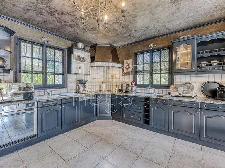 Villa Fréjus - 230m²