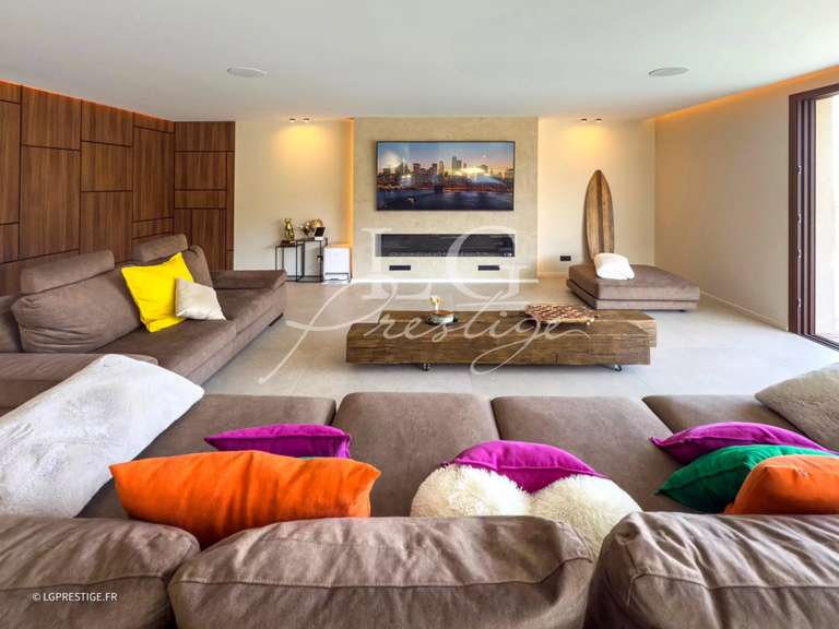 Villa Fréjus - 5 bedrooms - 400m²