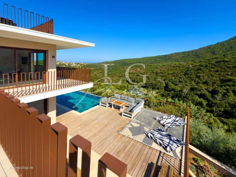 Villa Fréjus - 5 bedrooms - 400m²