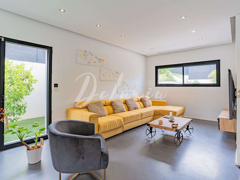 Villa Fréjus - 4 bedrooms - 165m²