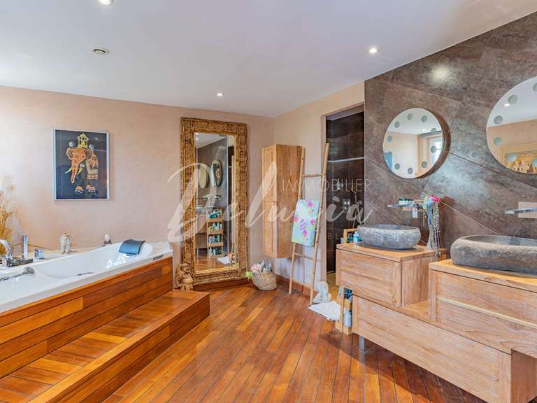 Villa with Sea view Fréjus - 5 bedrooms - 301m²