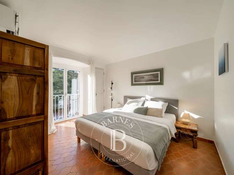 Villa Fréjus - 4 bedrooms - 175m²