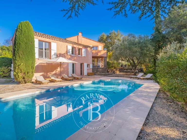 Villa Fréjus - 4 bedrooms - 175m²
