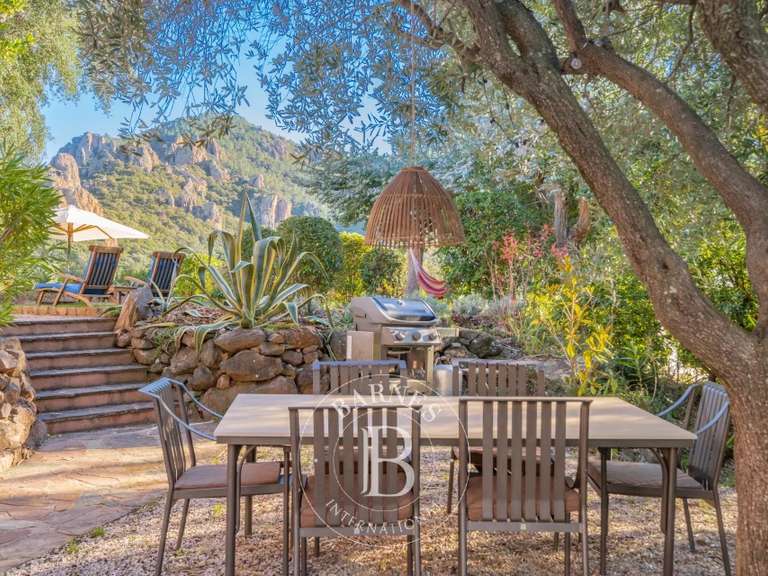 Villa Fréjus - 4 bedrooms - 175m²