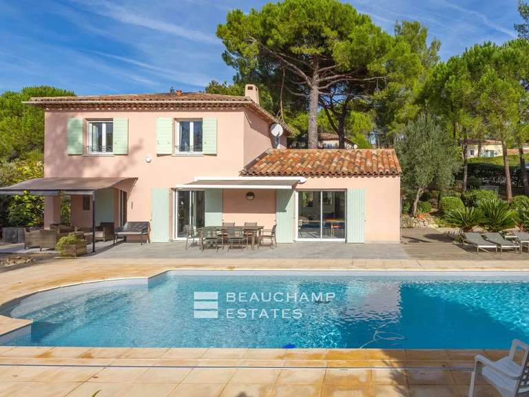 Villa Fréjus - 4 bedrooms - 132m²