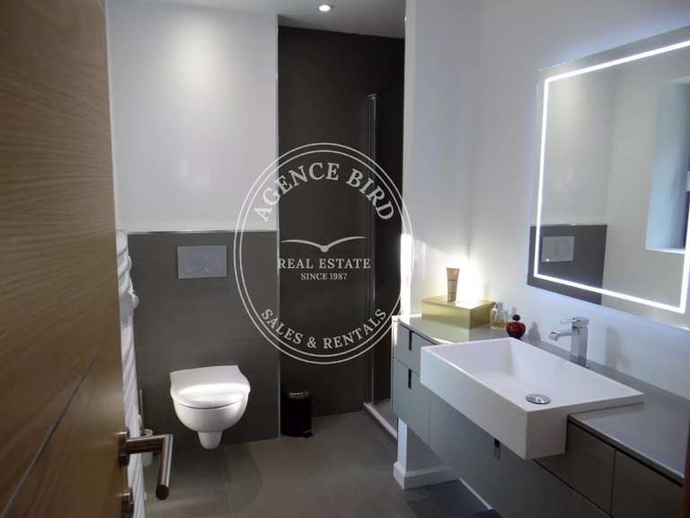 Villa Fréjus - 5 bedrooms - 280m²