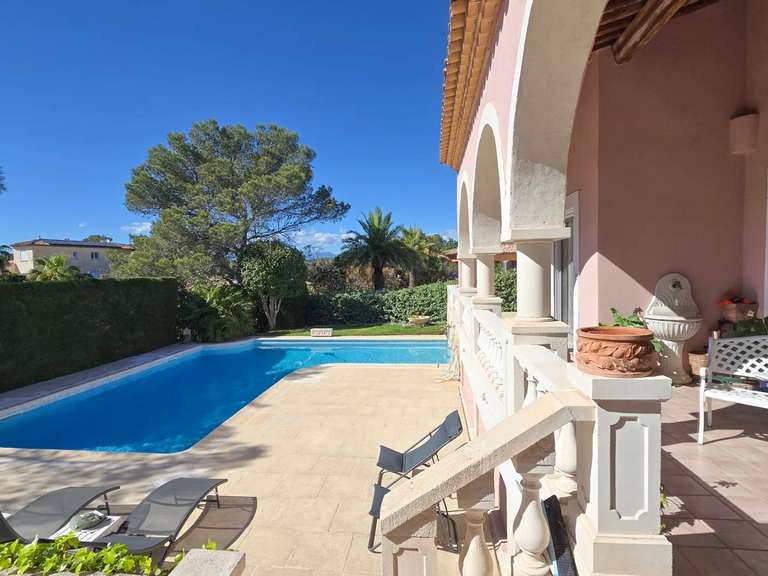 Villa Fréjus - 4 chambres - 250m²