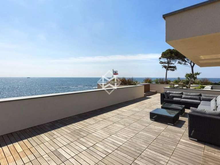 Villa Fréjus - 5 chambres - 237m²