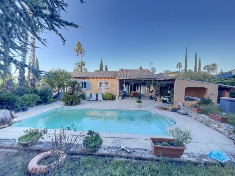 Villa Fréjus - 3 bedrooms - 130m²