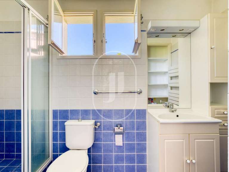 Villa Fréjus - 6 chambres - 234m²