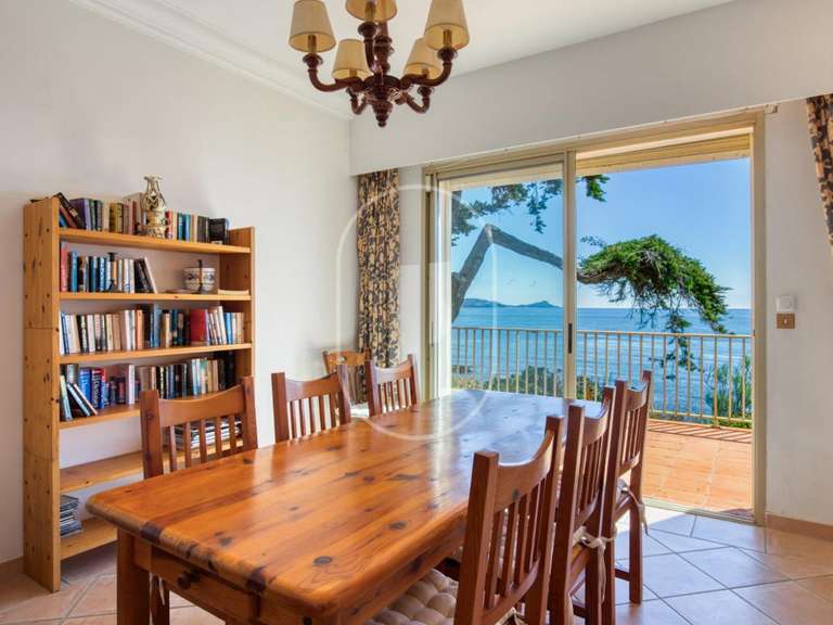 Villa Fréjus - 6 chambres - 234m²