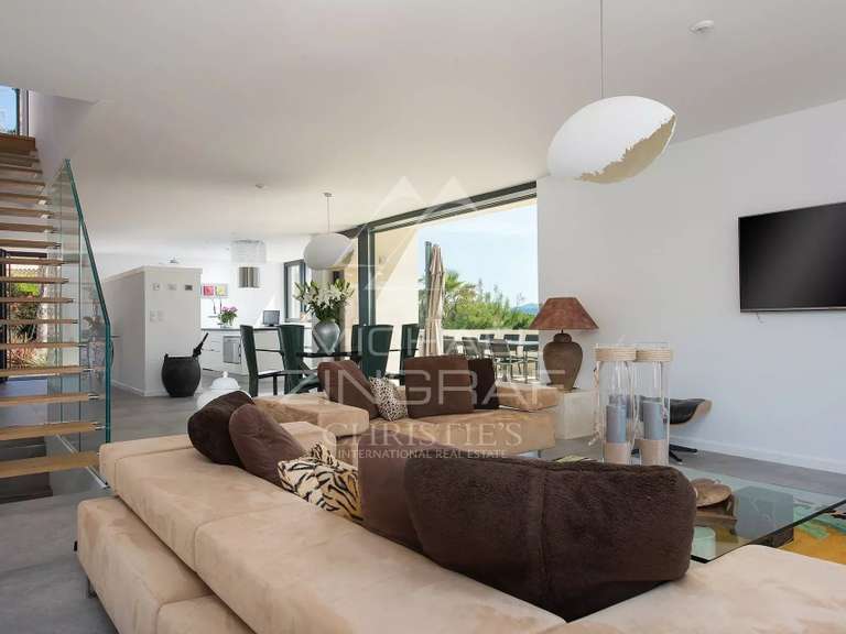 Villa Fréjus - 5 chambres - 238m²