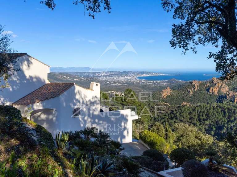 Villa avec Vue sur mer Fréjus - 3 chambres - 161m²