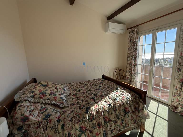 Villa with Sea view Fréjus - 3 bedrooms - 132m²