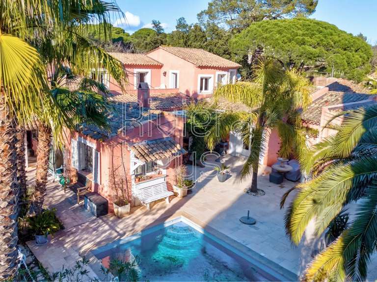 Villa Fréjus - 260m²