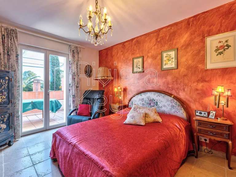 Villa Fréjus - 260m²