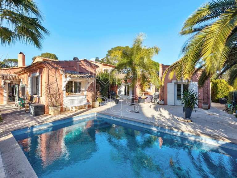 Villa Fréjus - 260m²