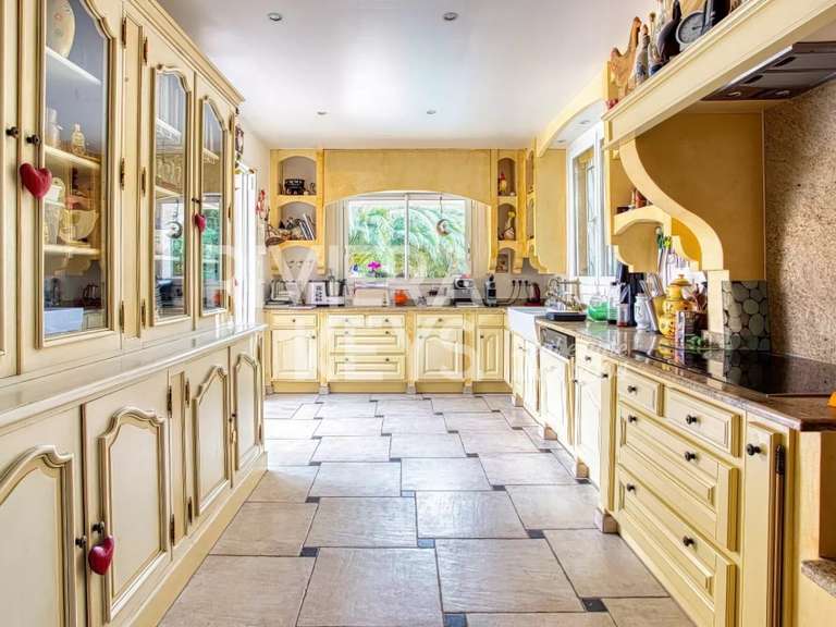 Villa Fréjus - 260m²