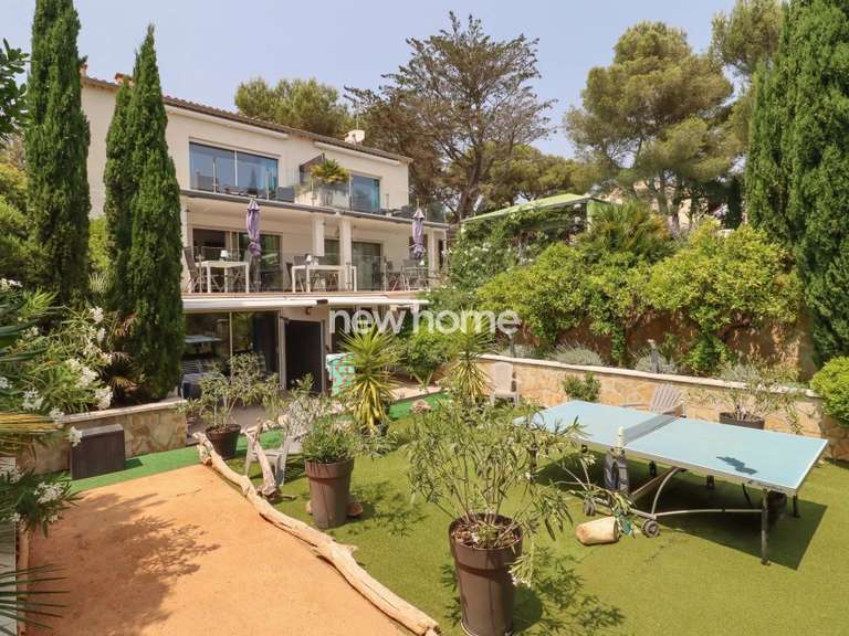 Villa avec Vue sur mer Fréjus - 9 chambres - 308m²