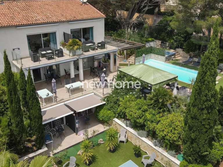 Villa avec Vue sur mer Fréjus - 9 chambres - 308m²