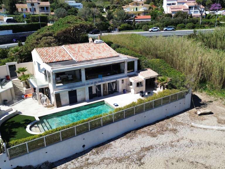 Villa Fréjus - 5 chambres - 180m²