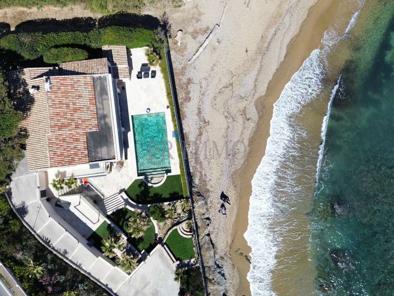Villa Fréjus - 5 chambres - 180m²