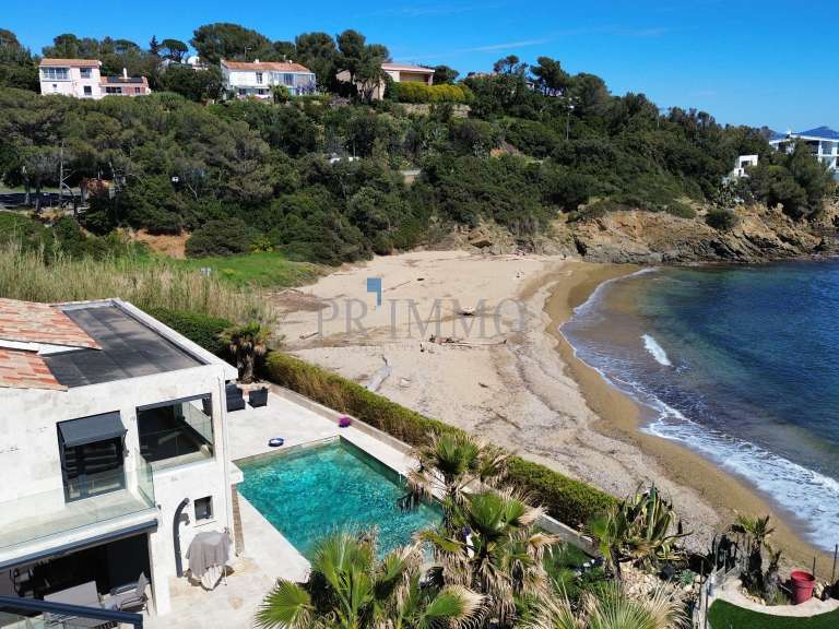 Villa Fréjus - 5 chambres - 180m²