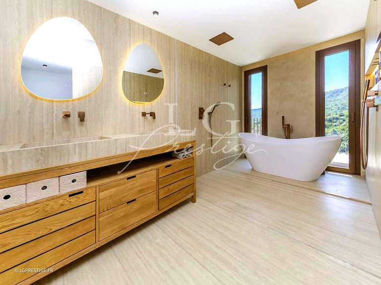 Villa Fréjus - 5 chambres - 400m²