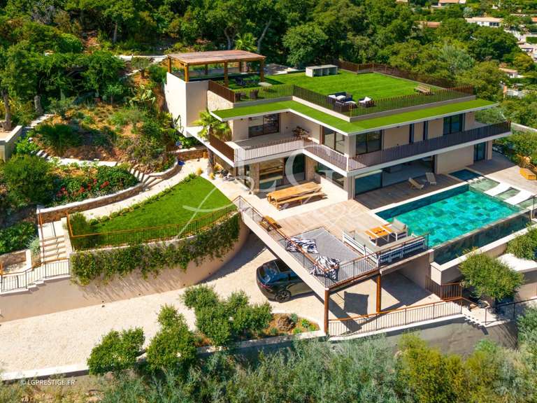 Villa Fréjus - 5 chambres - 400m²