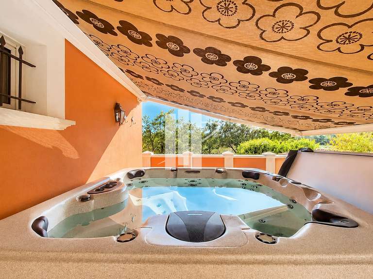 Villa Fréjus - 3 chambres - 178m²