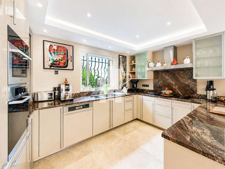 Villa Fréjus - 3 chambres - 178m²