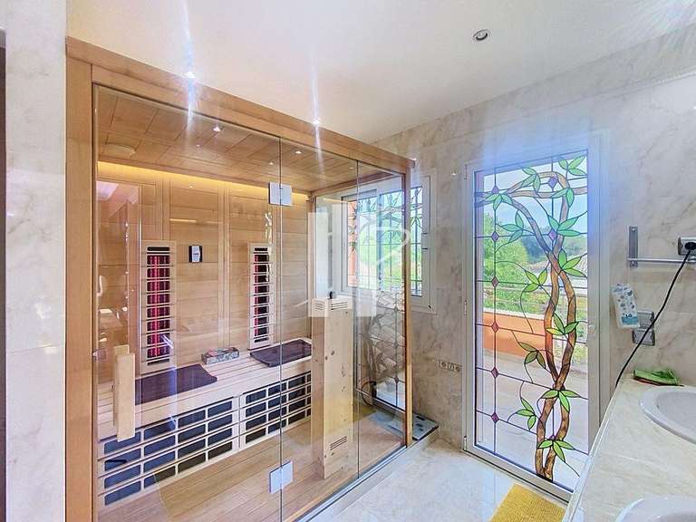Villa Fréjus - 3 chambres - 178m²