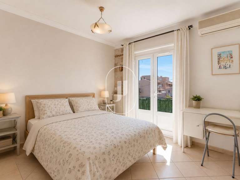 Villa with Sea view Fréjus - 5 bedrooms - 175m²