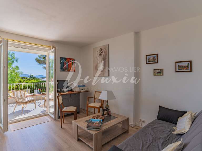 Villa with Sea view Fréjus - 6 bedrooms - 179m²