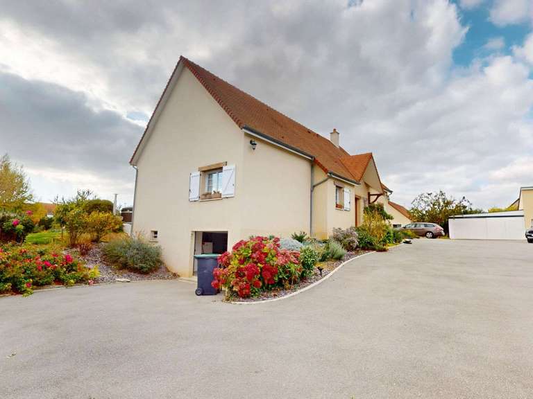 House Frénouville - 3 bedrooms